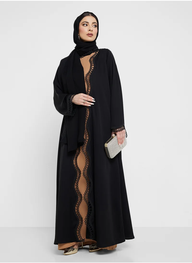 Khizana Scallop Lace Trim Abaya With Inner & Sheila