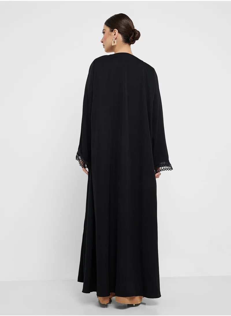 خزانة Scallop Lace Trim Abaya With Inner & Sheila