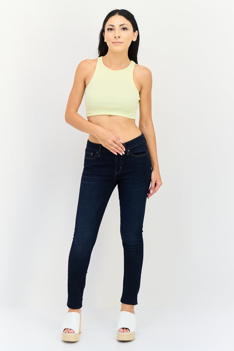 Levi's جينز ضيق للنساء، مغسول وقابل للتمدد، أزرق داكن - Image 4