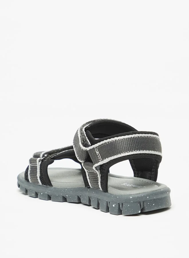 جونيورز Boys Colourblock Floaters With Hook And Loop Closure