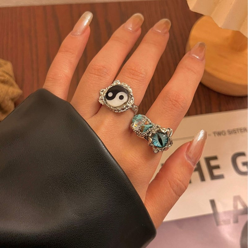 Chinese Style Niche Design Metal Lava Eyes Lava Stacked Ring Gray Handmade Gray Pearl Tai Chi Gossip Ring - Image 3