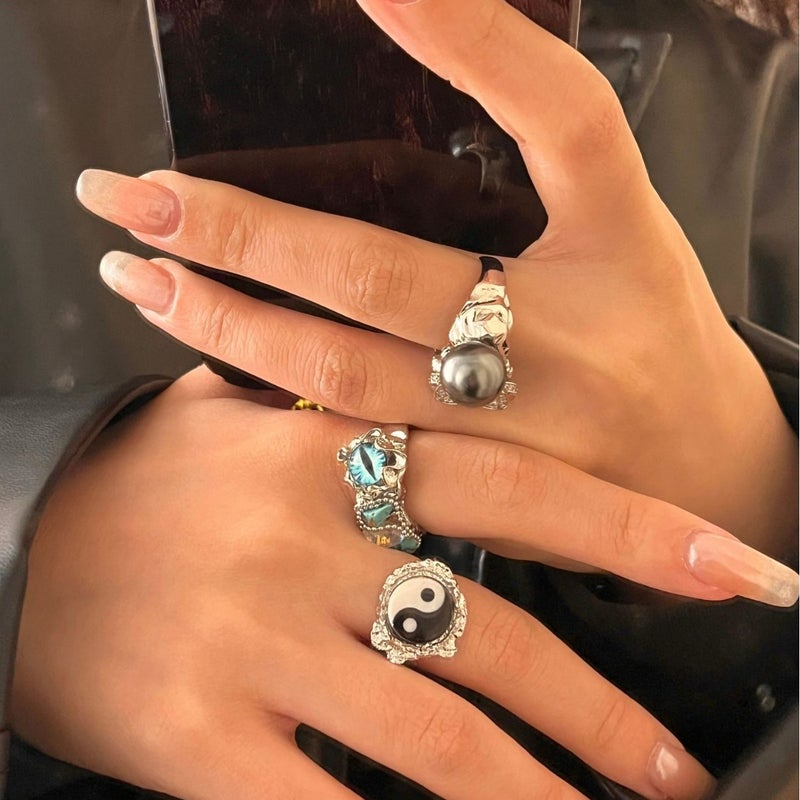 Chinese Style Niche Design Metal Lava Eyes Lava Stacked Ring Gray Handmade Gray Pearl Tai Chi Gossip Ring - Image 2