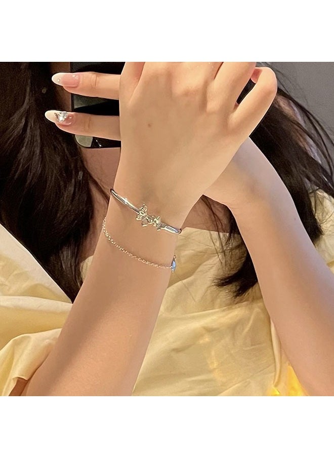 Women's Silver Fashion Bracelet Simple And Elegant Bracelet Magnet Lovers Bracelet Silver Butterfly Bracelet - pzsku/Z94A12ECD89FC81D067C5Z/45/_/1695133854/ce552adb-3035-466c-9e05-10e689469b5b