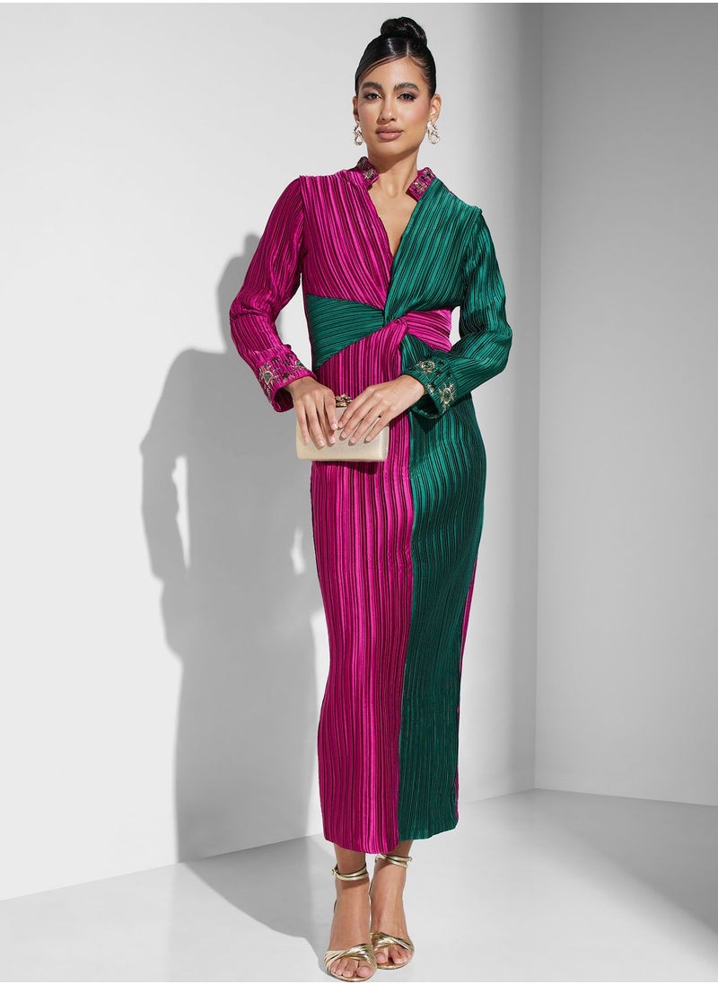 Threadz by Ajooni - Front Twist Plisse Dress - Image 1