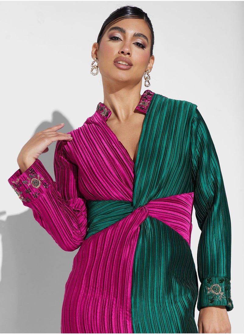 Threadz by Ajooni - Front Twist Plisse Dress - Image 1