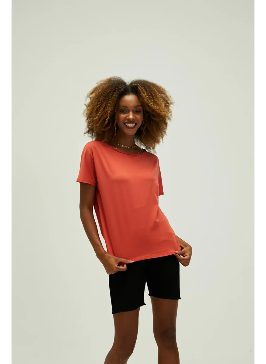 باد بير Women's Cinnamon T-Shirt Nıdra