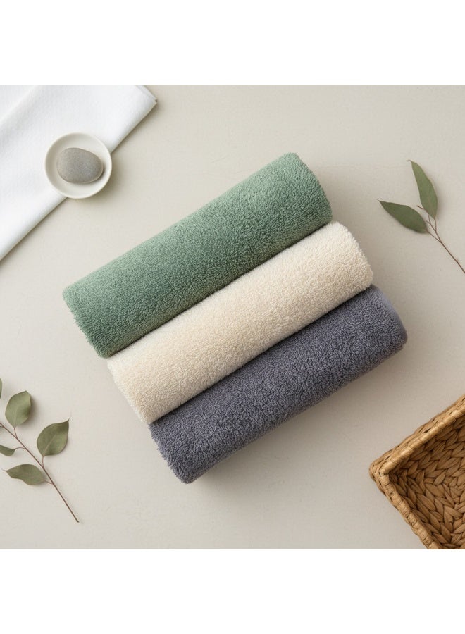 توالا مجموعه من فوط وجه مكونه من3 فوط , قطن 100%, ناعمه , امتصاص عالي ,تصميم شيك, 50*100 سم - Image 4