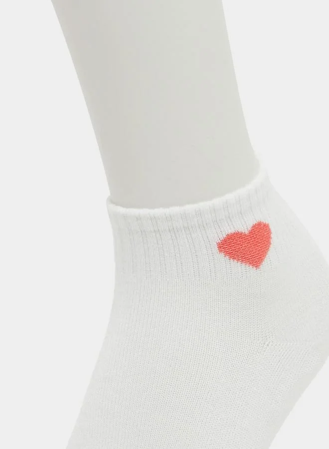 Styli Styli Set of 10 - Heart Embroidered Socks