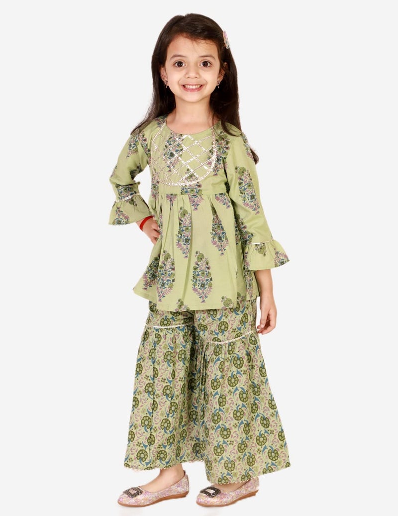 superminis Baby Girls Floral Printed Cotton Kurti Sharara Set (6-12 Months, Green) - Image 4