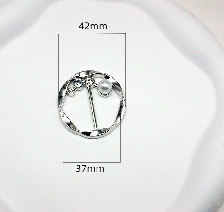 Korean Multifunctional Scarf Buckle with Pearls and Rhinestones Y012 pearl day buckle (silver) 