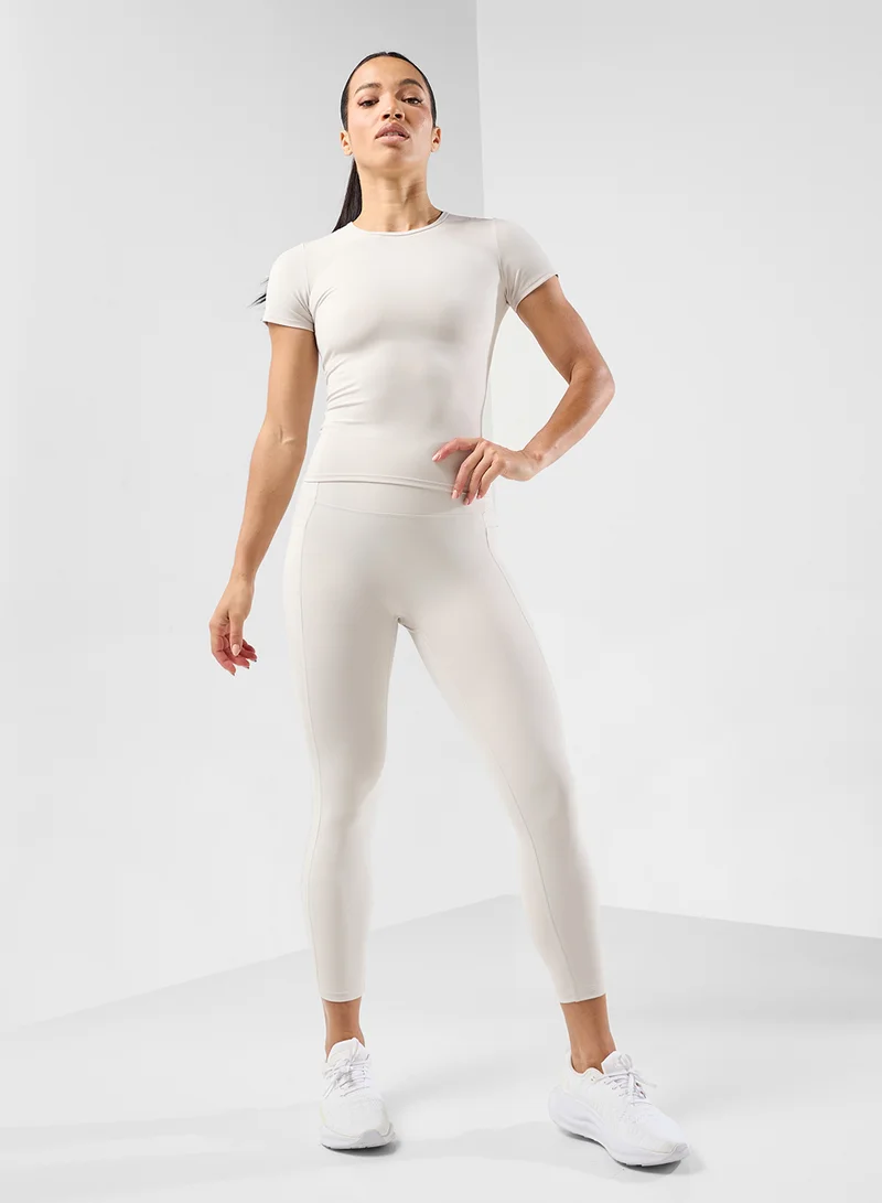 FRWD Fitted Seamless T-Shirt