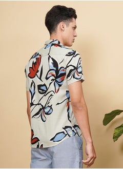 The Indian Garage Co Men Slim Fit Floral Printed Half Sleeves Spread Collar Resort Wear Shirt  - Image 2
