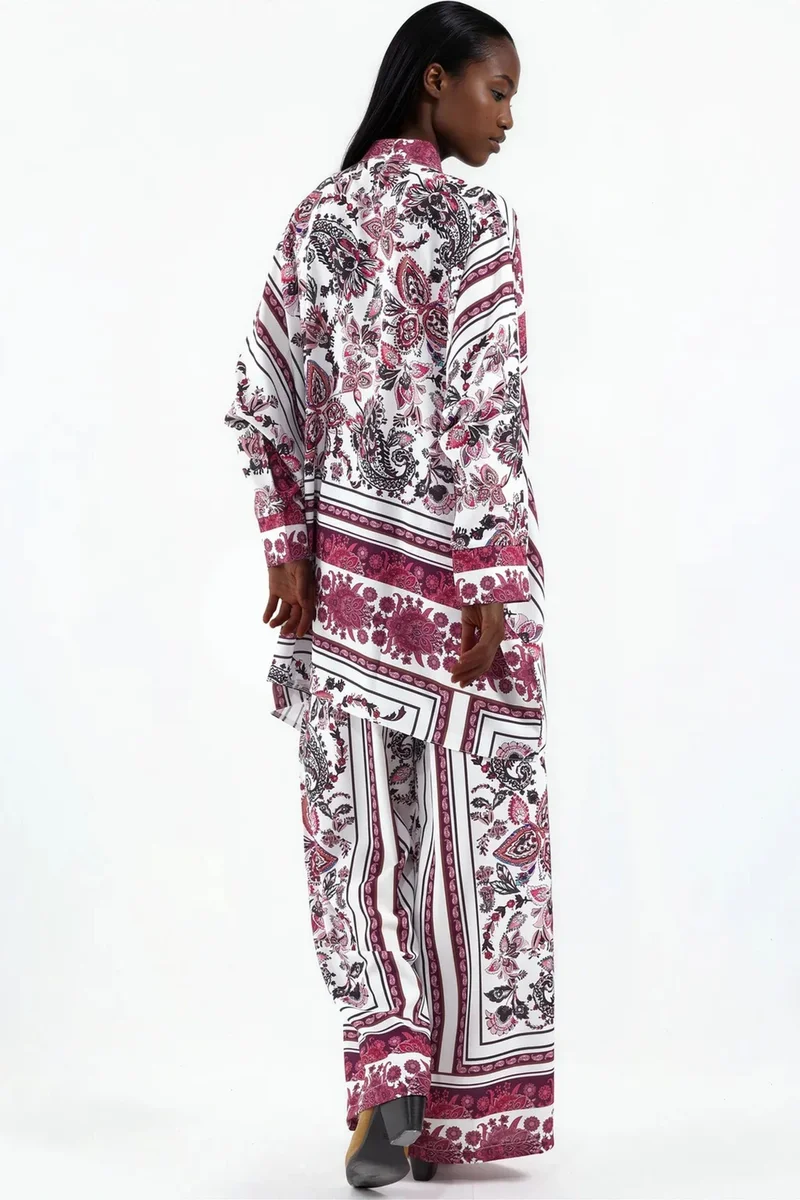 جينيفر Patterned V-Neck Blouse And Wide-Leg Trousers Set