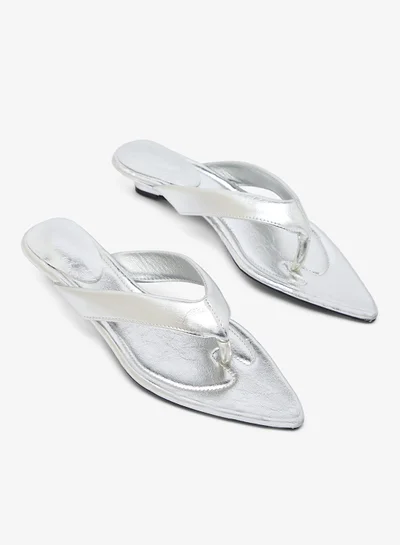 Ginger Thong Sandals