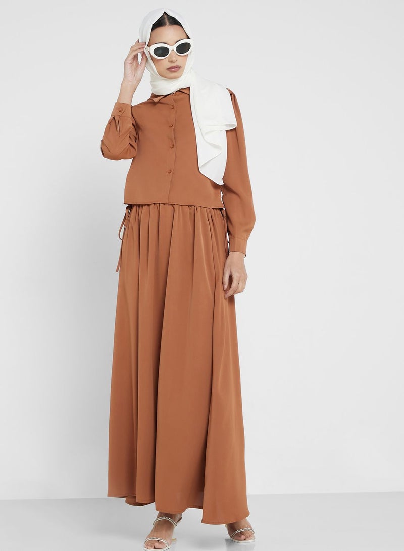 خزانة طقم مكون من قطعتين من الأزرار والتنورة - Image 1