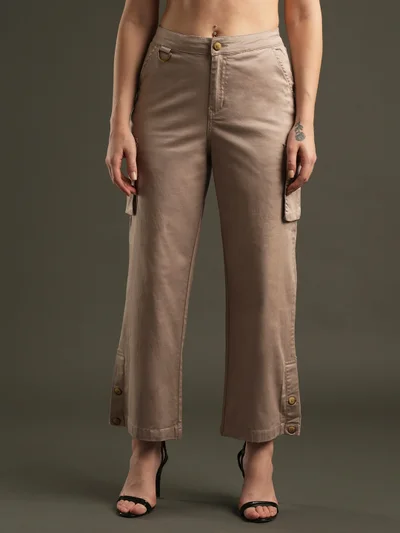 globus Women Relaxed Mid-Rise Loose Fit Cargos Trousers