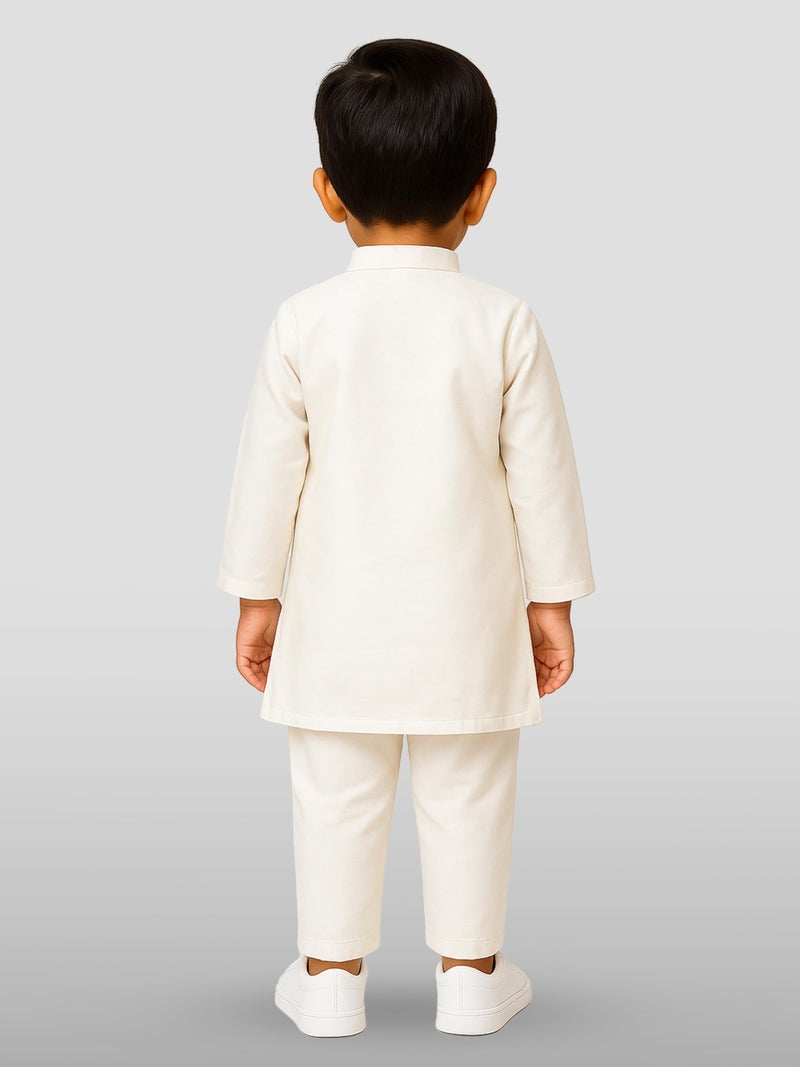 JBN Creation Boys' White Silk Blend Kurta and Pyjama Set_VASBKWH001nPDWH_32 - Image 3
