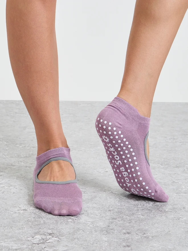 Styli Active Styli Contrast Edge Peep Silicon Pad Yoga Socks