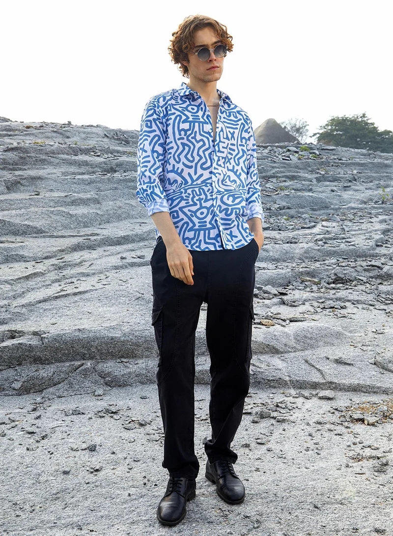 Campus Sutra Men's Azure Blue & Daisy White Contrast Graffiti Shirt