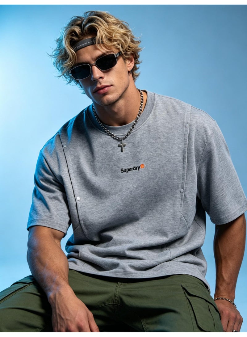 سوبر دراي Superdry men and women with the same heavyweight 100% cotton T-shirt, rivet decorative pleated round neck short sleeve casual T-shirt. - Image 5