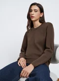 Styli Brown