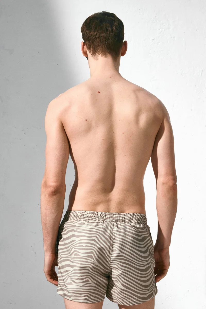 H&M  Patterned swim shorts for Men | Best Price UAE