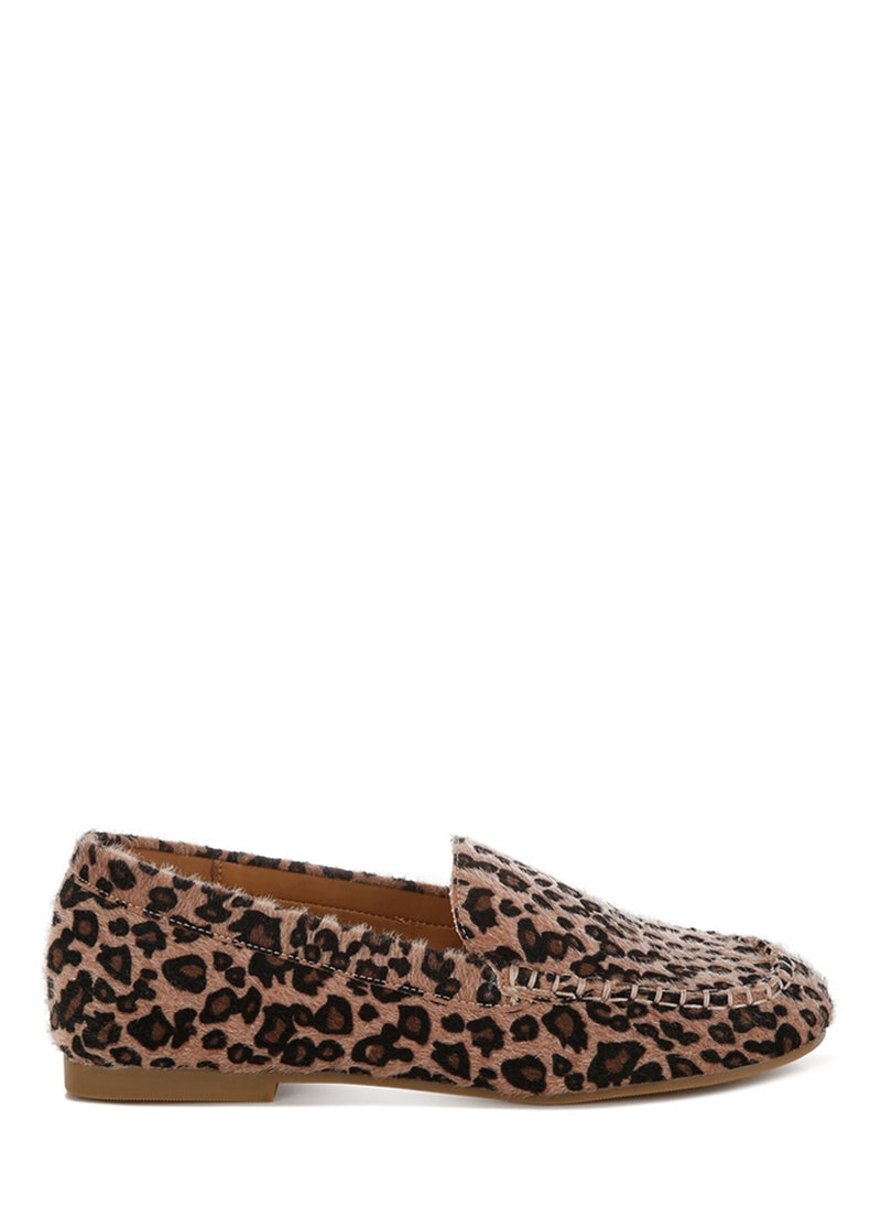 Leopard Print Flat Loafers in Leopard - pzsku/Z94BFEBC25B10CE6EC450Z/45/_/1733554278/d842b9a1-4228-4c60-ad6e-dc2b053335aa