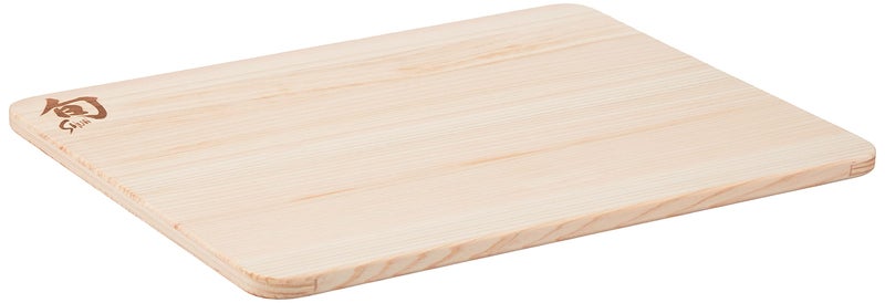 Shun لوح تقطيع شون كاتلري الصغير من هينوك، 10.75" × 8.25" لوح تقطيع خشبي ياباني صغير للمطبخ، خشب متوسط-لين يحافظ على حواف السكاكين، معتمد من مجلس إدارة الغابات - Image 4