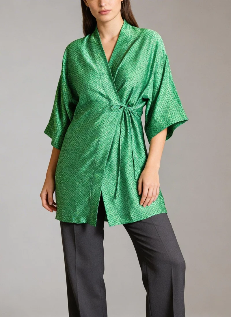 JANARA JONES Dragonscale Satin Robe