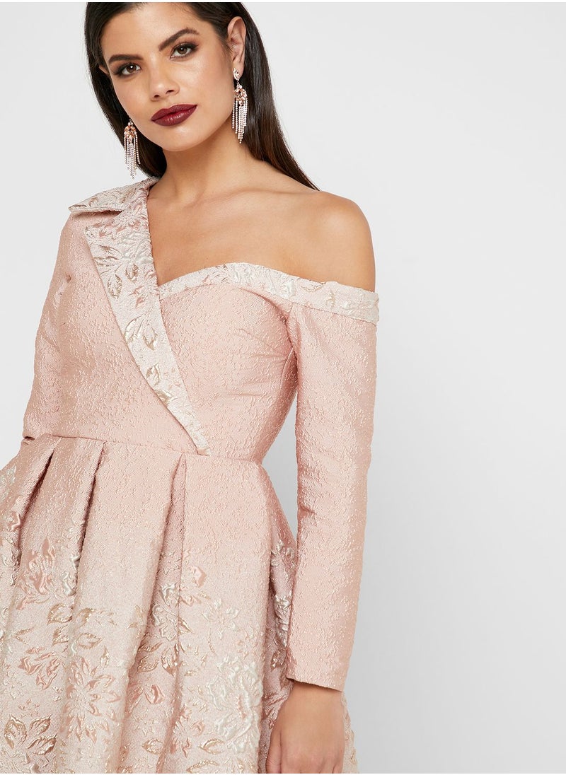 Threadz by Ajooni - Embellished Plunge Neck Dress - Image 1