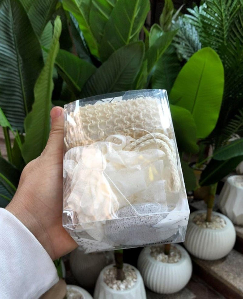 Generic 3-Piece Bath and Shower Set, White Mesh Loofah Sponges, Bathroom Accessories for Body Cleansing.