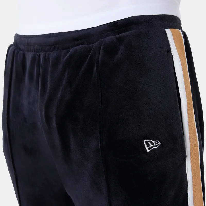 New Era Black Men's MLB New York Yankees Velour Track Jacket for Men | Best Price UAE