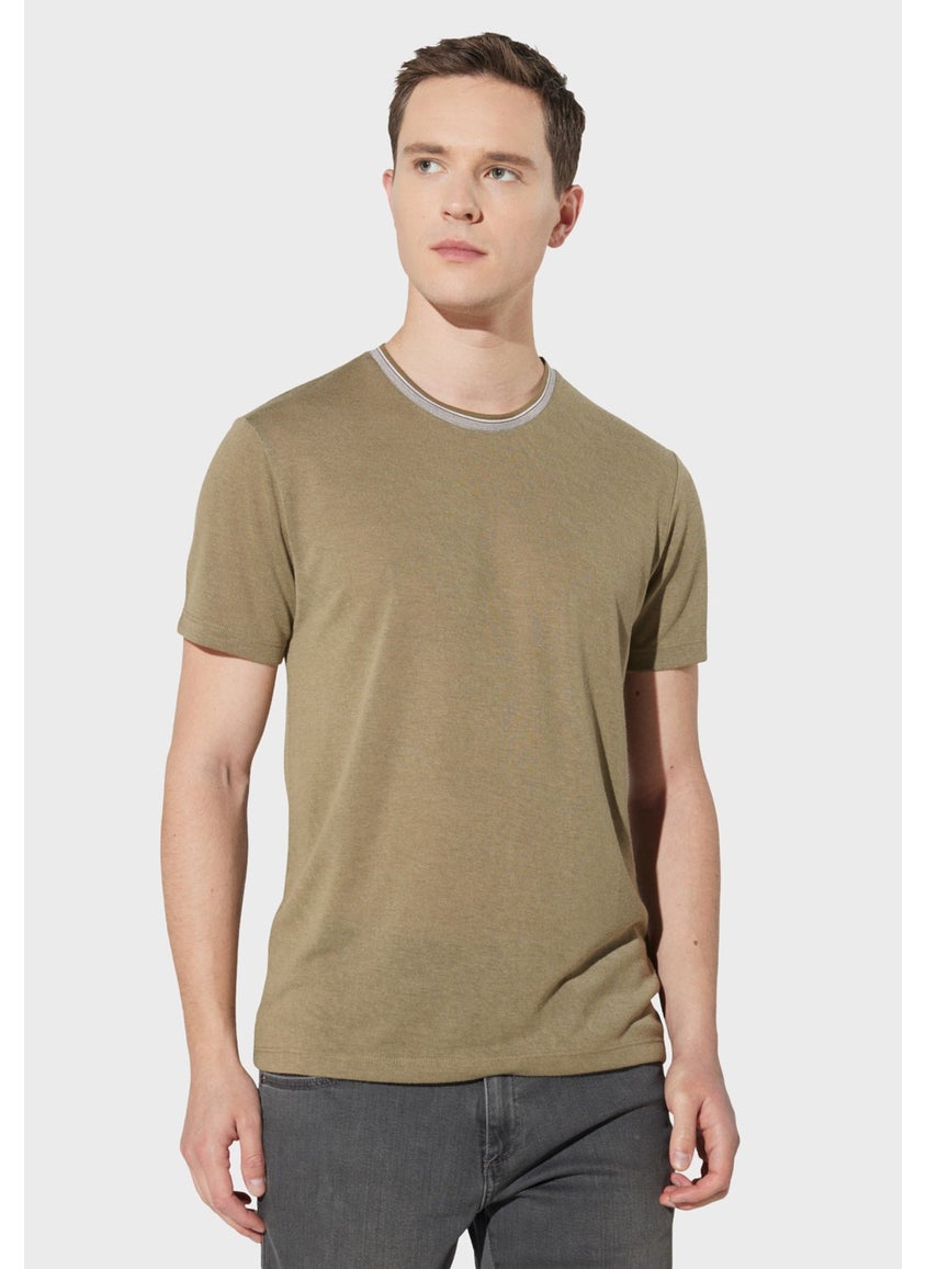 AC&Co / Altınyıldız Classics - Men's Khaki Slim Fit Narrow Cut Crew Neck Linen Look T-Shirt - Image 1