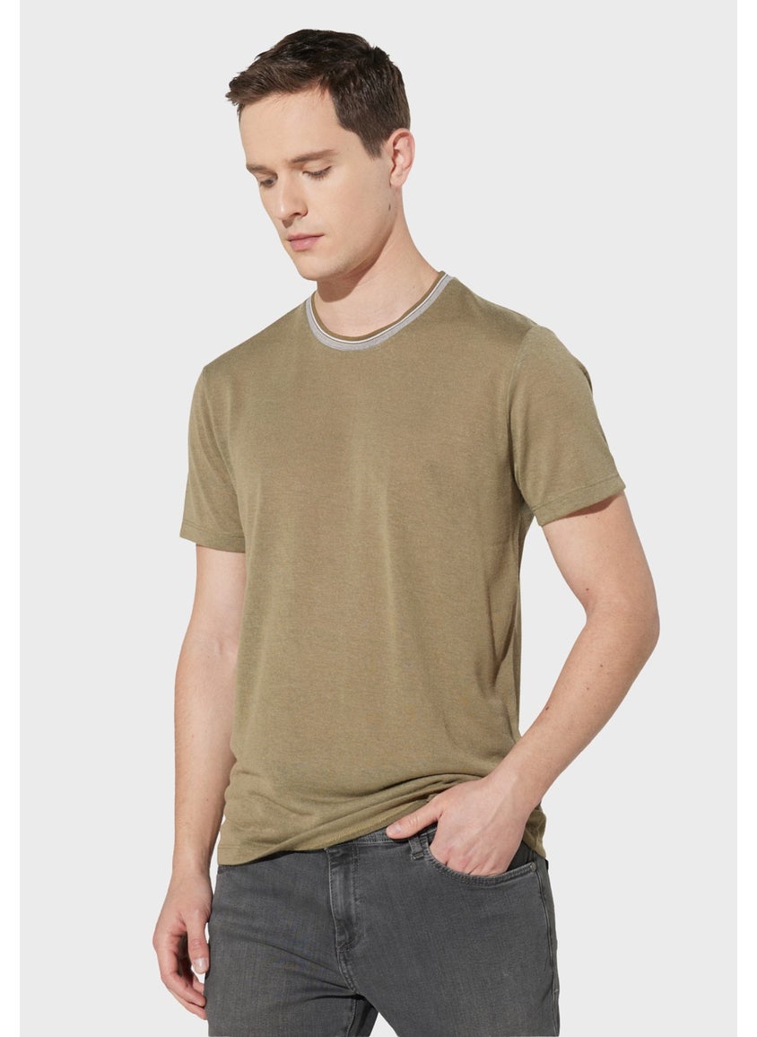 AC&Co / Altınyıldız Classics - Men's Khaki Slim Fit Narrow Cut Crew Neck Linen Look T-Shirt - Image 1
