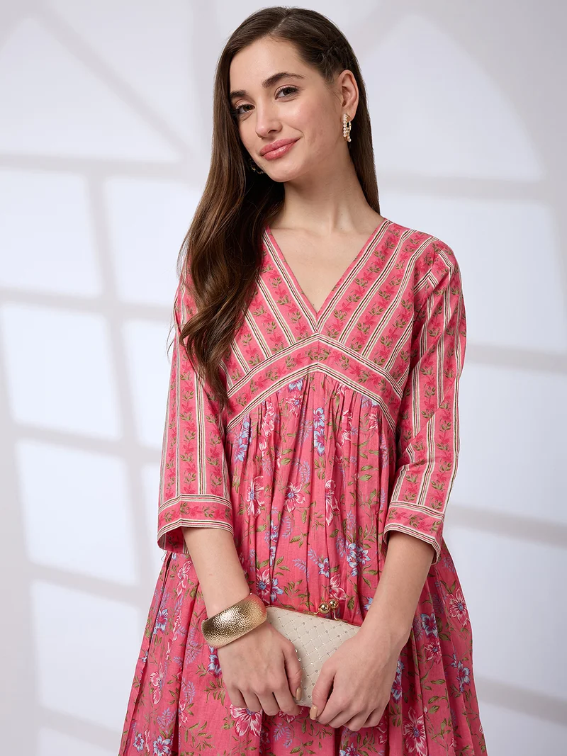 globus Women V-Neck Floral Print Pleated Alia Cut A-Line Kurta With Pants Workwear Set