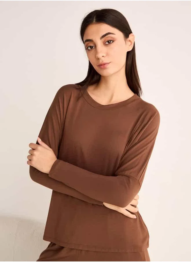 Aadaraya Aadaraya Drop Shoulder Long Sleeve T-shirt and Elasticated Joggers Set