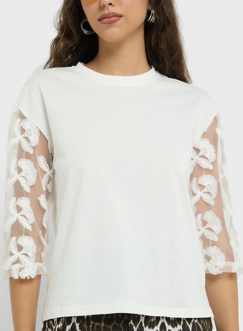 Ginger Lace Sleeve Detail Crew Neck T-shirt