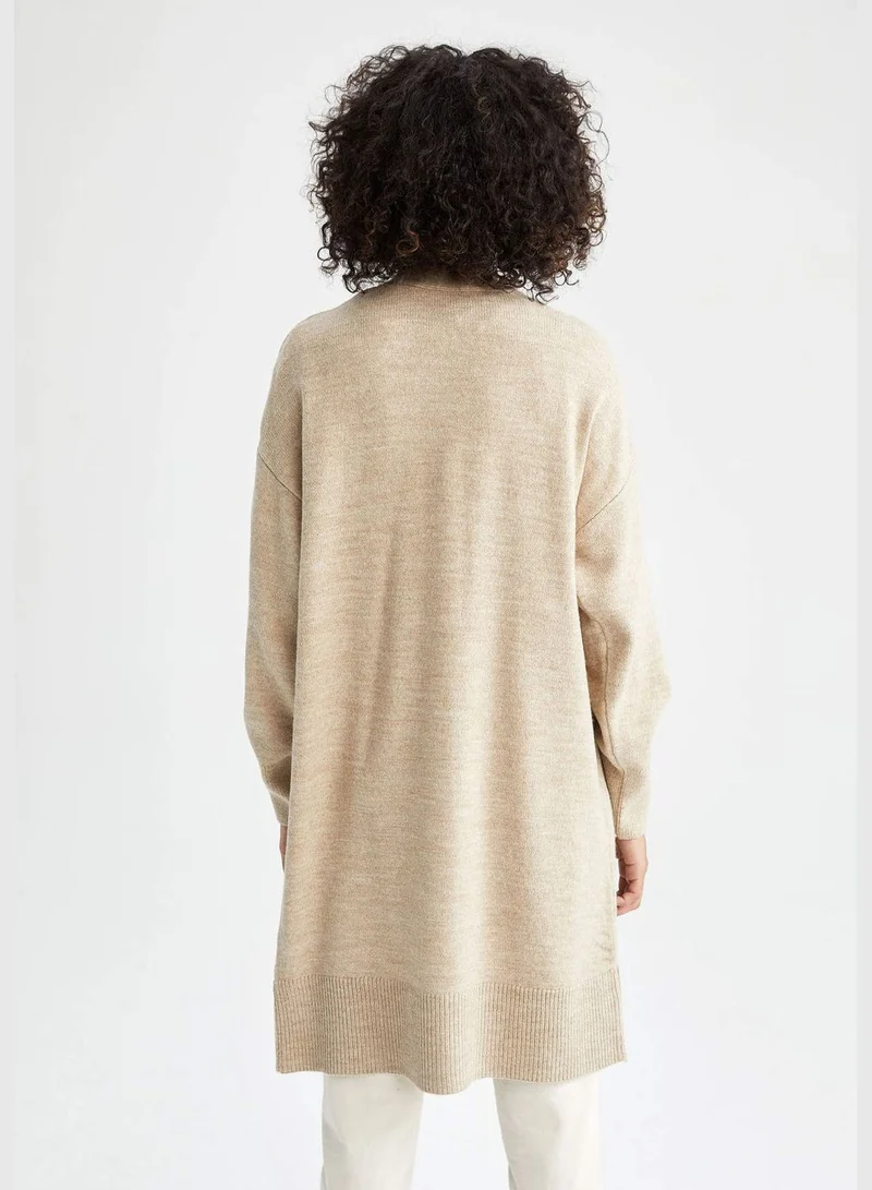 DeFacto Woman Regular Fit V-Neck Long Sleeve Tricot Cardigan