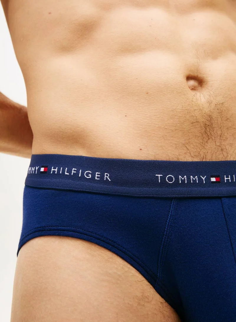 Tommy Hilfiger Ptch Blu/Arc Aqu/Des 3-Pack Signature Repeat Logo Waistband Briefs for Men | Best Price UAE