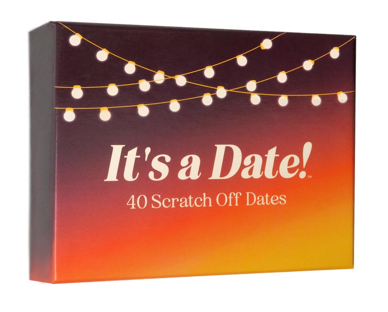 It's a Date! إنها موعد!، 40 فكرة ممتعة ورومانسية لليلة موعد مع خدش للرجال والنساء، صديقة، صديق، زوجة، زوج، والأزواج، هدايا صغيرة للرجال والنساء - Image 1