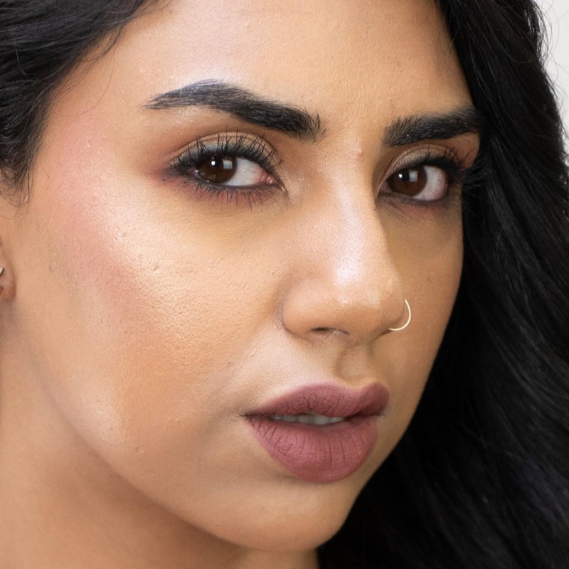 VASANTI Oil-Free Liquid Cover Up! Foundation & Concealer in 1 V6 â€“ Buildable Medium Satin Coverage, Lightweight, Long-Lasting Wear â€“ Paraben-Free, Vegan, Oil-Free Makeup for Smooth, Radiant Skin - Image 2