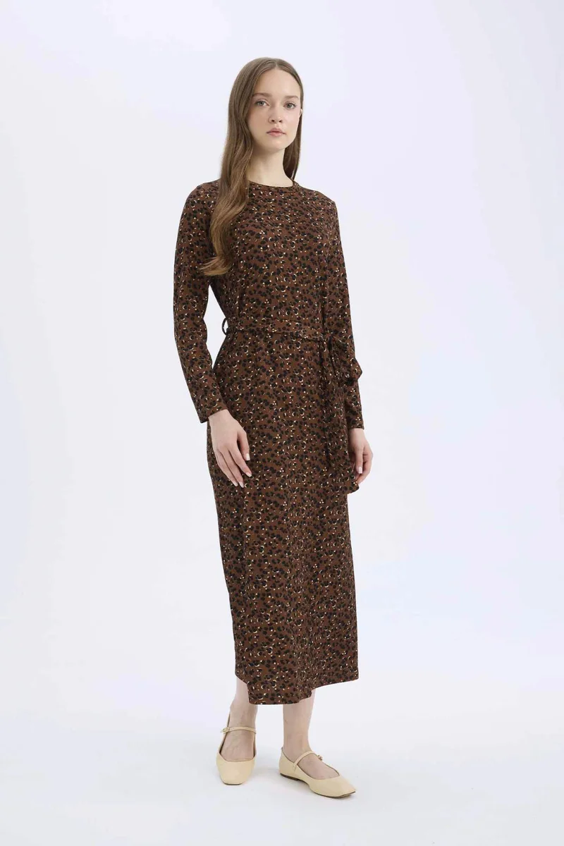 DeFacto Regular Fit Crew Neck Patterned Crepe Maxi Dress