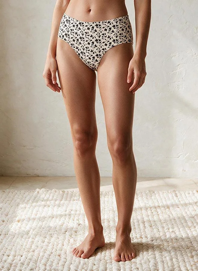 Intimates Elastic Waist Floral Print Full Briefs