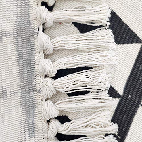 USTIDE Black & Cream Living Room Rug, Boho Runner Farmhouse Retro Shag Rag Rugs Large Natural Cotton Accent Area Rug Washable (4ftx6ft, Black&White) - Image 3