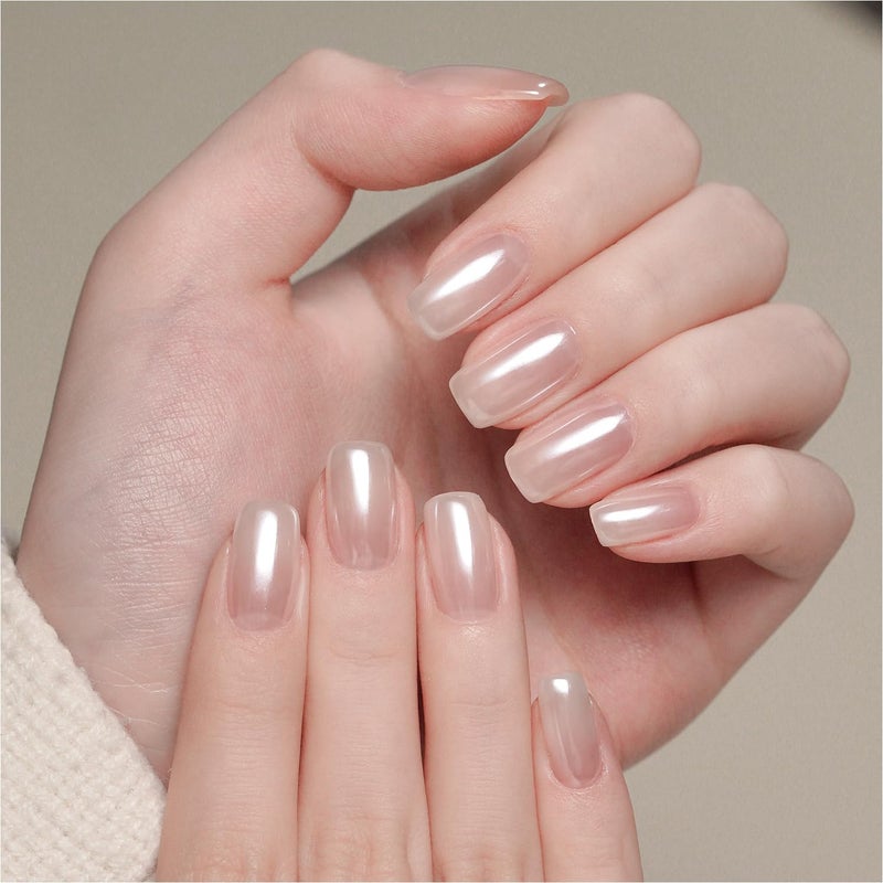 GAOY White Pearl Chrome Nail Powder, Mirror Effect Shimmer Glitter Pigment Mermaid Aurora Nail Art Decorations, Lustrous White - Image 1