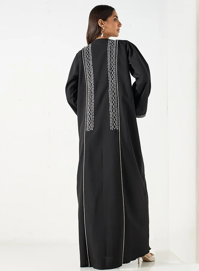 JAMEELA Black Abaya with wide sleeve contrast embroidery