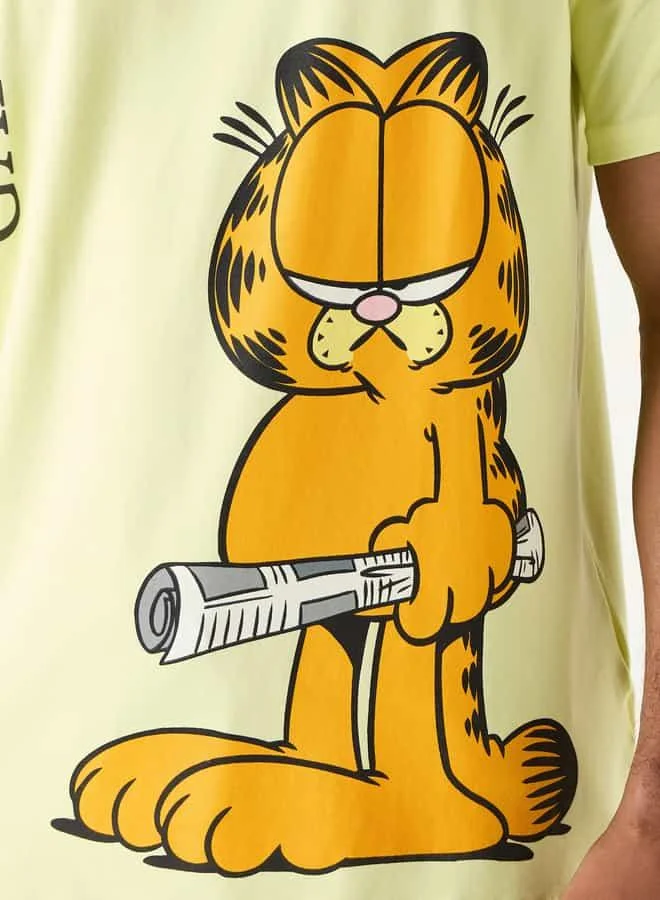 SP Characters Garfield Print Crew Neck T-shirt with Short Sleeves