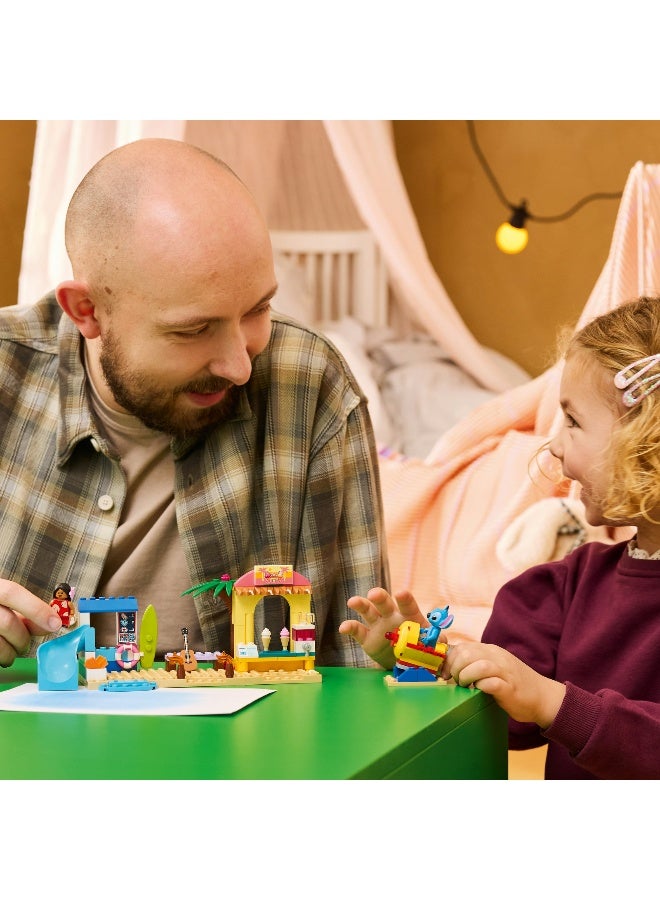 LEGO مجموعة ألعاب بناء LEGO Disney المرح على الشاطئ مع ليلو وستيتش 43280 (85 قطعة) - Image 3