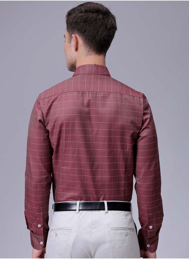 The Indian Garage Co Men Slim Fit Checkered Full Sleeves Cutaway Collar Formal Shirt  - Image 2