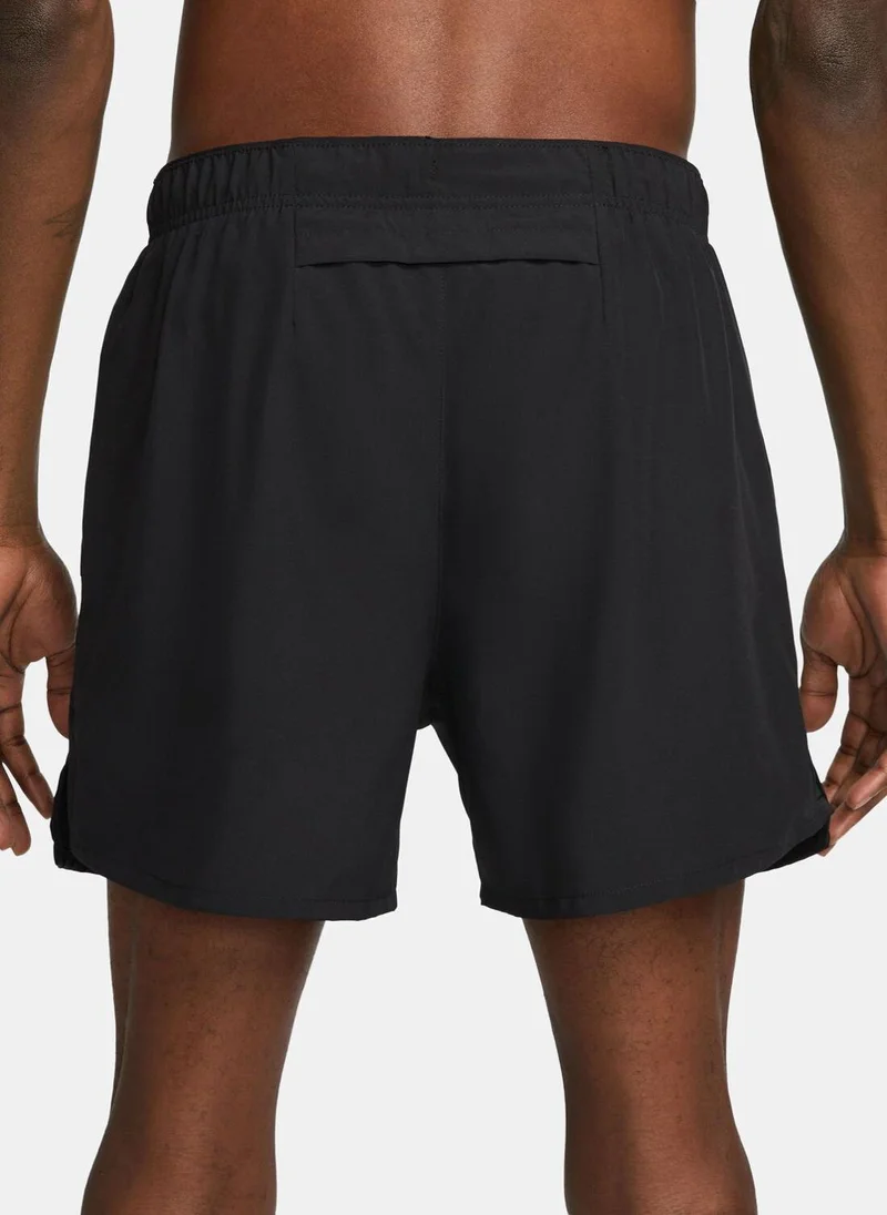 نايكي Men's Challenger Dri-FIT Running Shorts